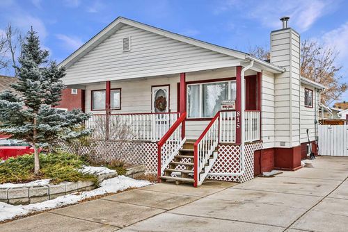 815 20 St S, Lethbridge, AB, T1J3J6 | Card Image