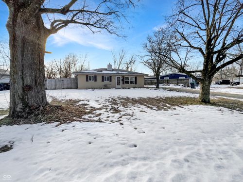 217 Crestwood Dr, New Whiteland, IN, 46184-1330 | Card Image
