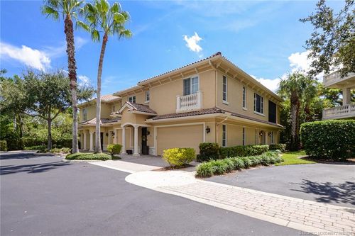 980 Se Willoughby Trce, Stuart, FL, 34997-5622 | Card Image