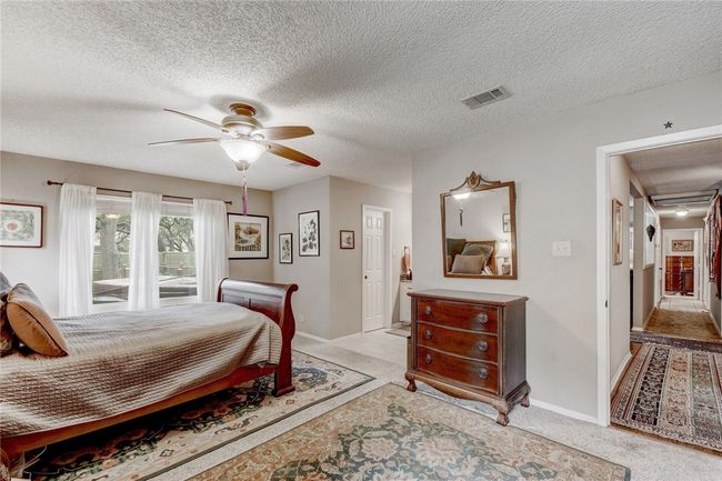 9001 Bubbling Springs Trl, House other with 4 bedrooms, 2 bathrooms and 4 parking in Austin TX | Image 13