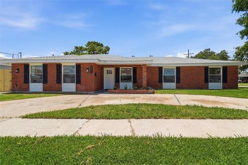 930 Cedre Dr, Westwego, LA, 70094-4532 | Card Image