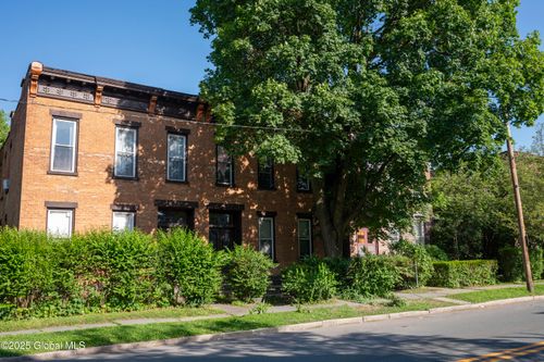 548 5th Ave, Troy, NY, 12182-2602 | Card Image