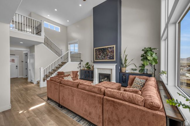 40 - 203 E Deer Run Loop, House other with 5 bedrooms, 4 bathrooms and 6 parking in Payson UT | Image 8
