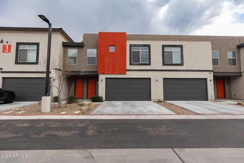 2-2950 N 38th St, Phoenix, AZ, 85018-7071 | Card Image