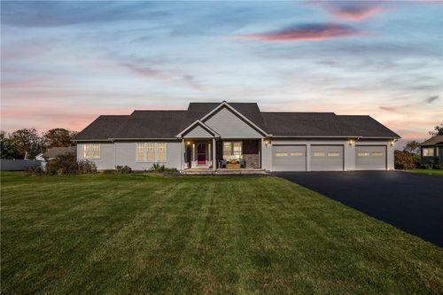 930 Meadow Ridge Lane, Webster, NY, 14580 | Card Image
