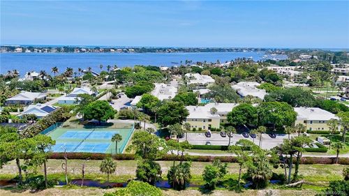 114-1600 Se Saint Lucie Blvd, Stuart, FL, 34996-4277 | Card Image