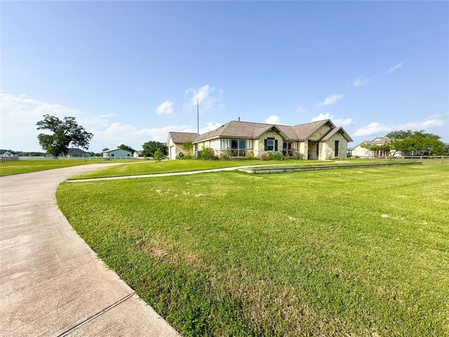 2818 Rustic Wood Ln, House other with 3 bedrooms, 2 bathrooms and 2 parking in Rosharon TX | Image 37
