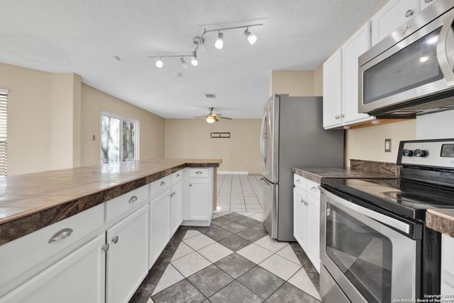 2600 Ashley Oak Dr, House other with 3 bedrooms, 3 bathrooms and null parking in Schertz TX | Image 16