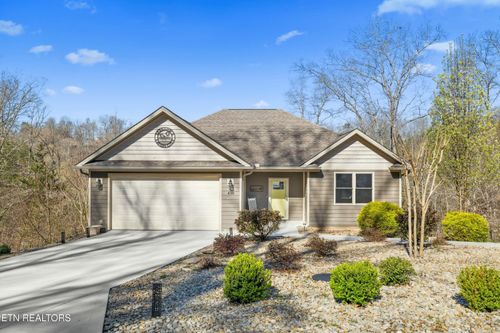 430 Larayne Holw, Sharps Chapel, TN, 37866 | Card Image