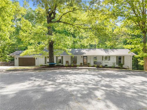 1407 Woodland Cir, Gainesville, GA, 30501-1651 | Card Image