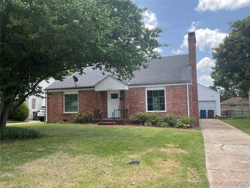 2612 E 19th Street, Tulsa, OK, 74104 | Card Image