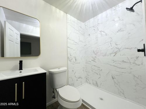 946 E 12th St, Douglas, AZ, 85607-1938 | Card Image