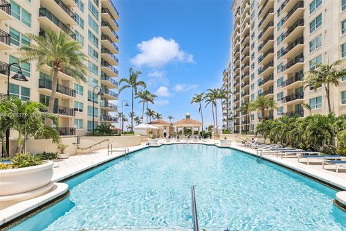 1121n-610 W Las Olas Blvd, Fort Lauderdale, FL, 33312-7119 | Card Image