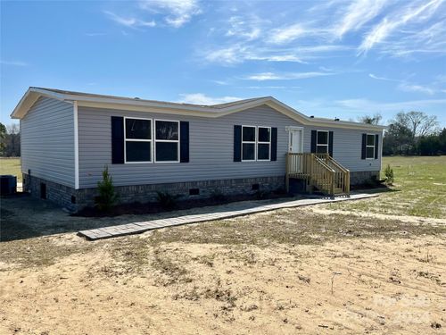 2262 Beaver Dam Rd, Cassatt, SC, 29032-9332 | Card Image