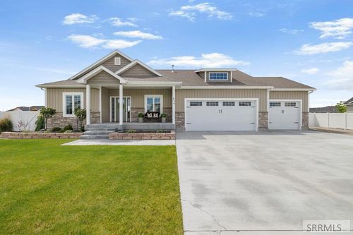 634 Glacier Ave, Shelley, ID, 83274-1030 | Card Image