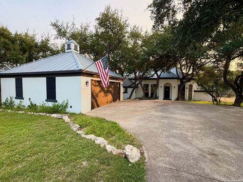 25715 Green River Dr, San Antonio, TX, 78260-6415 | Card Image