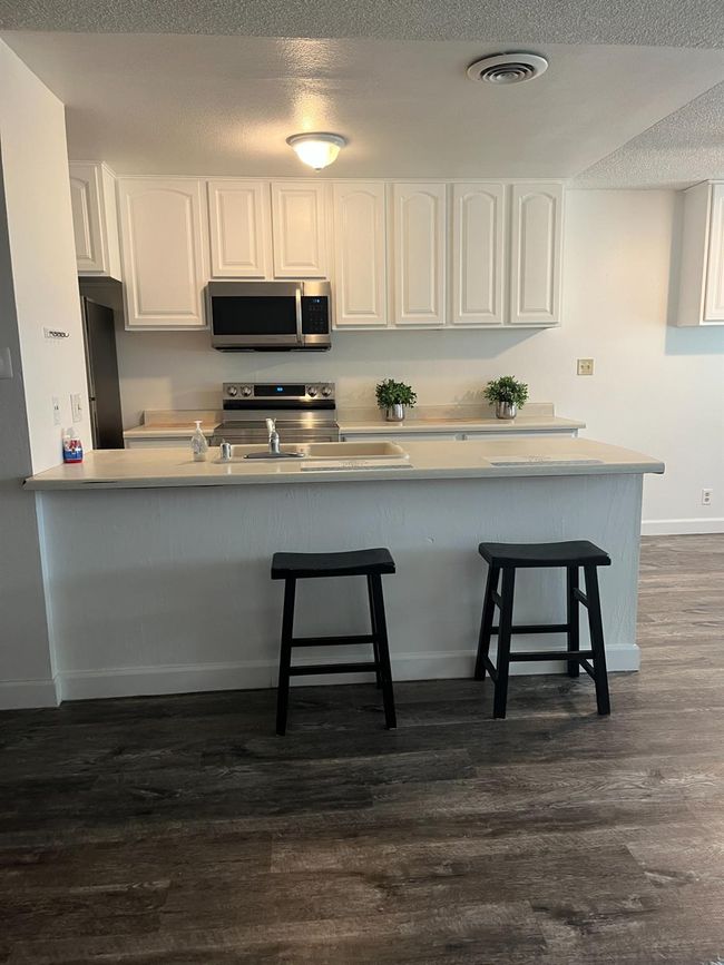 101 - 2576 W Fairmont Ave, Condo with 2 bedrooms, 0 bathrooms and null parking in Fresno CA | Image 5