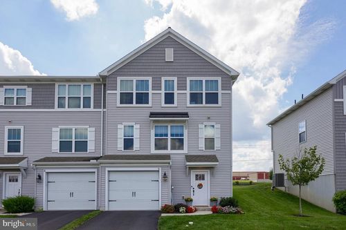 5 Southside Dr, WILLOW STREET, PA, 17584-8602 | Card Image
