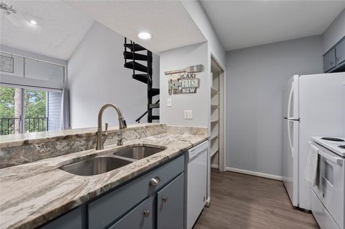 c-12500 Melville Dr, Montgomery, TX, 77356-5243 | Card Image