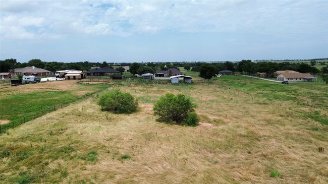 6813 Gregg Rd, House other with 3 bedrooms, 2 bathrooms and null parking in Krum TX | Image 27