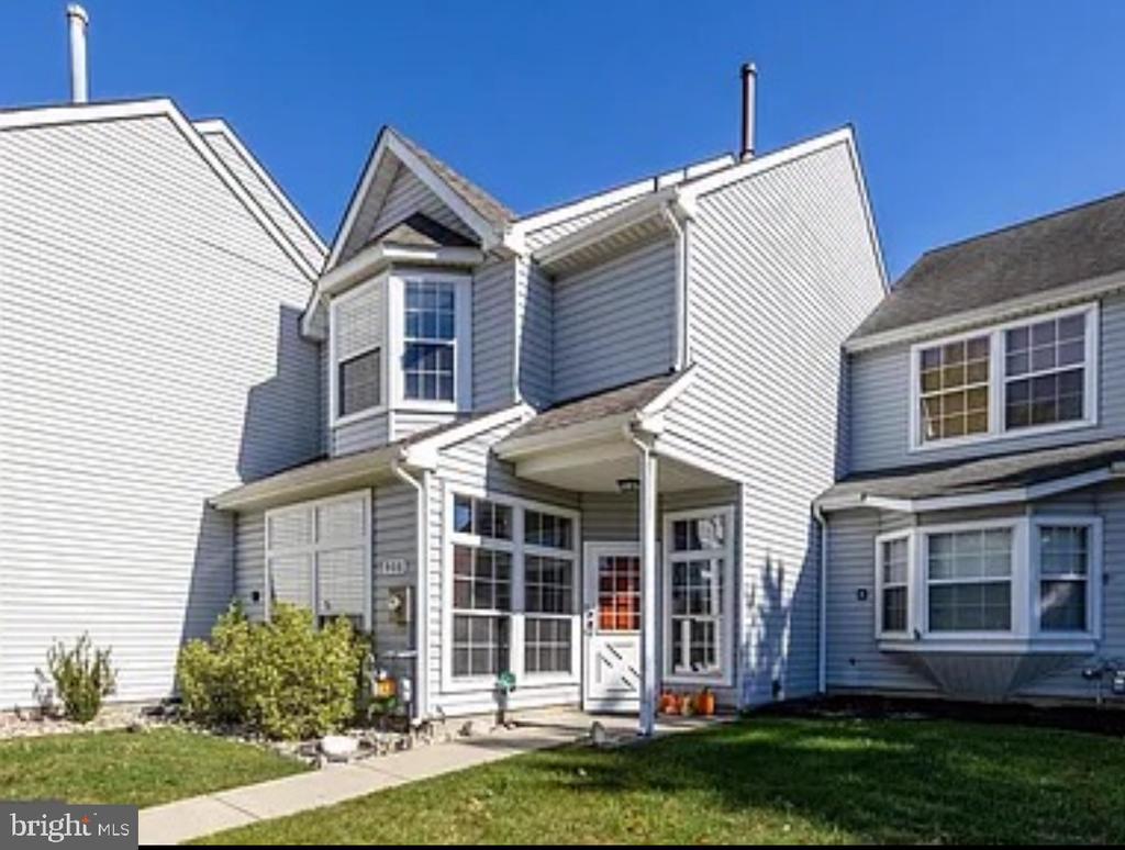 Thoreau Ln, Williamstown, NJ 08094