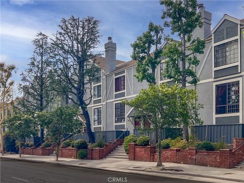 unit-11-18100 Burbank Blvd, Tarzana, CA, 91356-2525 | Card Image