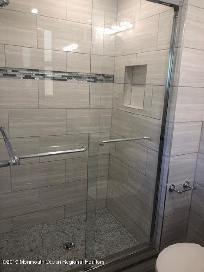 46 Dortmunder Dr, Townhouse with 4 bedrooms, 3 bathrooms and null parking in Manalapan NJ | Image 4