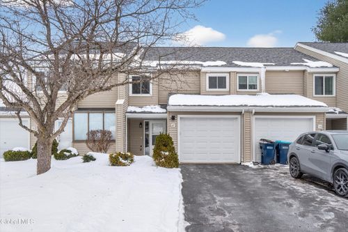 17 Derby Dr, Saratoga Springs, NY, 12866-4750 | Card Image