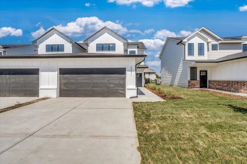 2281 N 159th St N, Wichita, KS, 67228 | Card Image