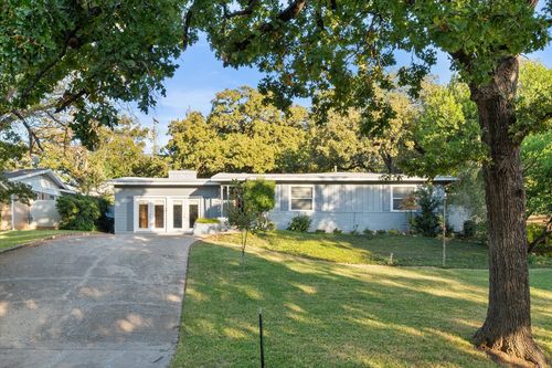 1405 Briarwood Blvd, Arlington, TX, 76013-1518 | Card Image