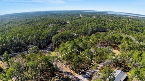 32465 Duffer Dr, Brookeland, TX, 75931 | Card Image