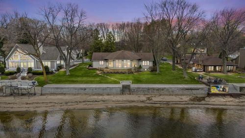 6051 Sunset Shores Road, GREEN BAY, WI, 54217 | Card Image