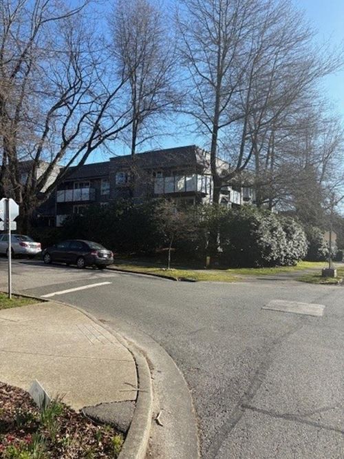 205-2328 Oxford St, Vancouver, BC, V5L1G3 | Card Image