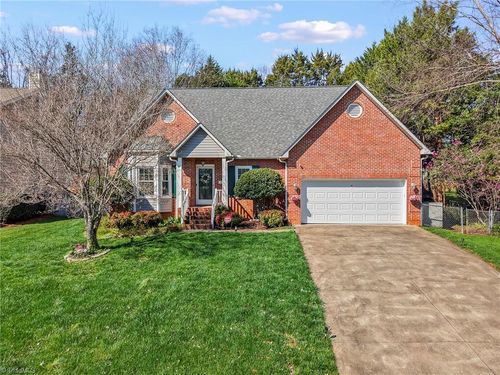 4460 Greenfield Way Dr, Winston-Salem, NC, 27103-9755 | Card Image