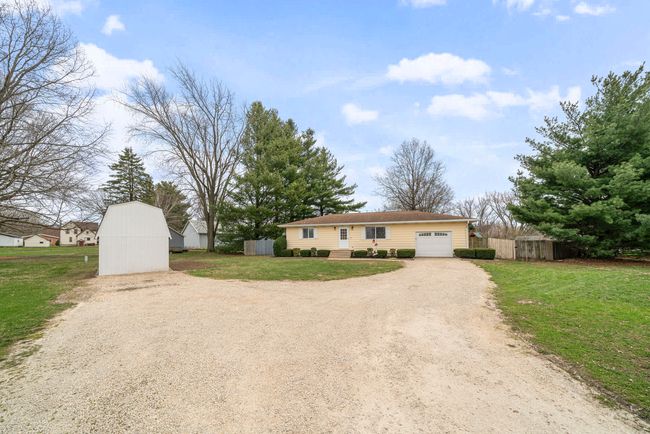 417 Maple Ln, House other with 2 bedrooms, 2 bathrooms and 1 parking in Paw Paw IL | Image 19