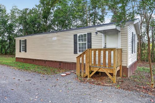 310 Carter Ln, Castalian Springs, TN, 37031-4803 | Card Image