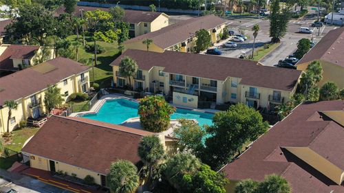 7501-7501 Dolonita Drive, TAMPA, FL, 33615 | Card Image