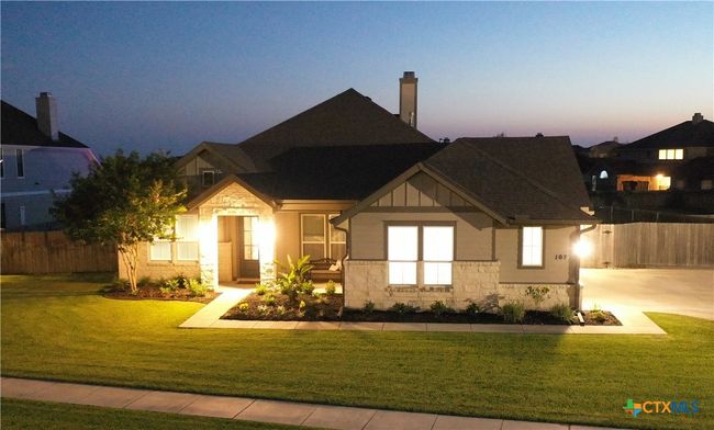 107 Chisholm Trl, House other with 4 bedrooms, 3 bathrooms and null parking in Victoria TX | Image 35