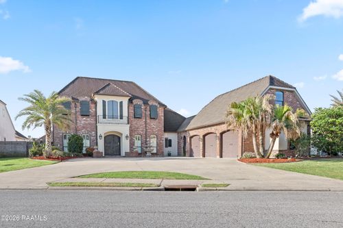 1002 Le Triomphe Pkwy, Broussard, LA, 70518-6169 | Card Image