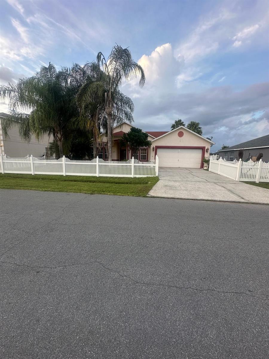Saint Michel Way, Kissimmee, FL 34759