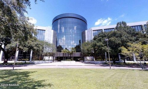 ste-2600e-400 E Kaliste Saloom Rd, Lafayette, LA, 70508-8516 | Card Image