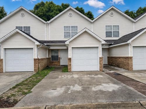 954 Scenic Oak Ln, Fort Walton Beach, FL, 32547-4911 | Card Image