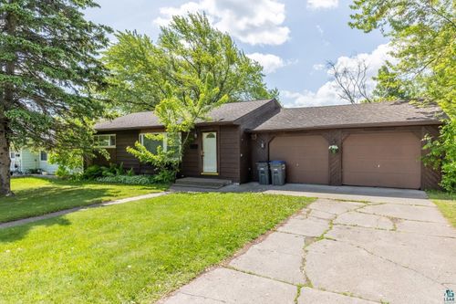 6122 Tacony St, Duluth, MN, 55807-1162 | Card Image