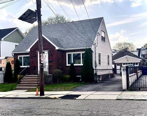 258 E 22nd St, Paterson, NJ, 07514-2219 | Card Image
