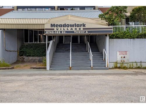 165-8745 165 St Nw, Edmonton, AB, T5R2R7 | Card Image
