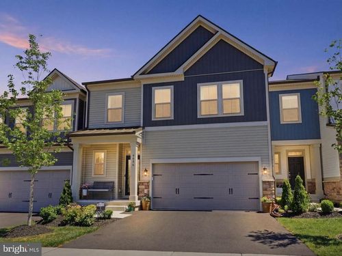 4008 Marquis Ln, JAMISON, PA, 18929-1167 | Card Image
