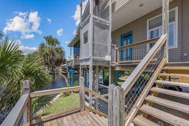 293 Se 221st St, House other with 2 bedrooms, 2 bathrooms and null parking in Suwannee FL | Image 4