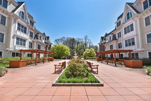 316-225 Stanley Avenue, Mamaroneck, NY, 10543 | Card Image