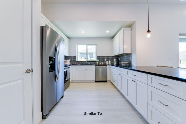 1608 Diamond Ave, House other with 4 bedrooms, 2 bathrooms and 3 parking in Grandview WA | Image 9