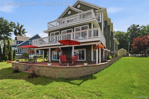 16289 Whitehead Dr, Linden, MI, 48451-8774 | Card Image